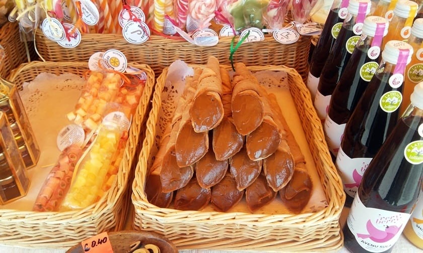 Photos: A Look about